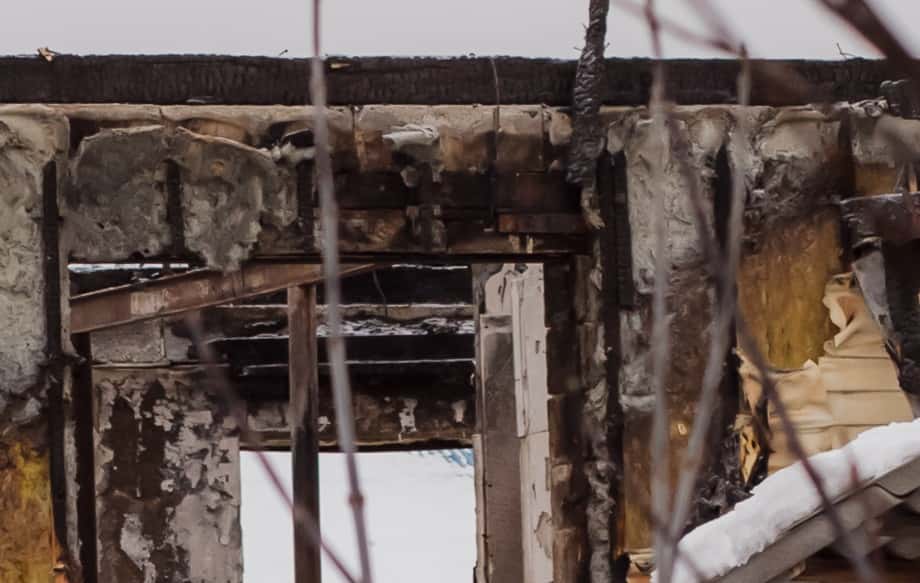 Попарились, называется! В ночь на воскресенье в садовом товариществе в Арамиле вспыхнула баня