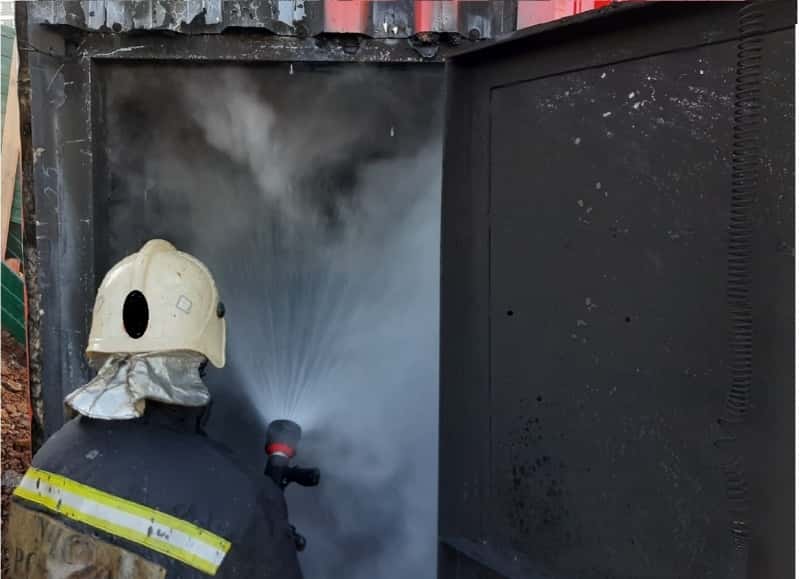 Накануне в Арамиле сгорел строительный вагончик