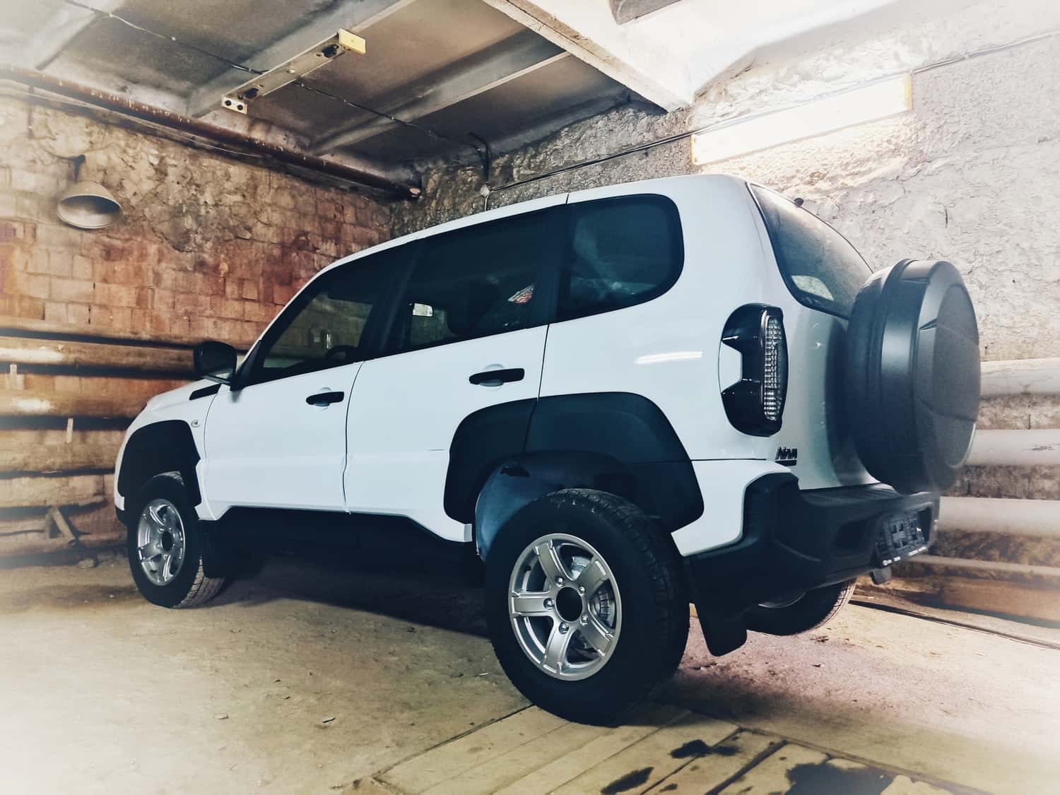 В автопарке сысертской больницы появились новые внедорожники «Лада-Нива»