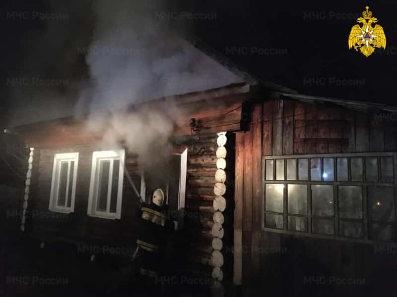 В Арамиле сгорел частный жилой дом