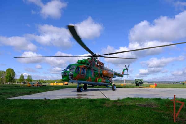 В Уральском округе Росгвардии проверили вопросы безопасности полетов на аэродроме «Арамиль» 