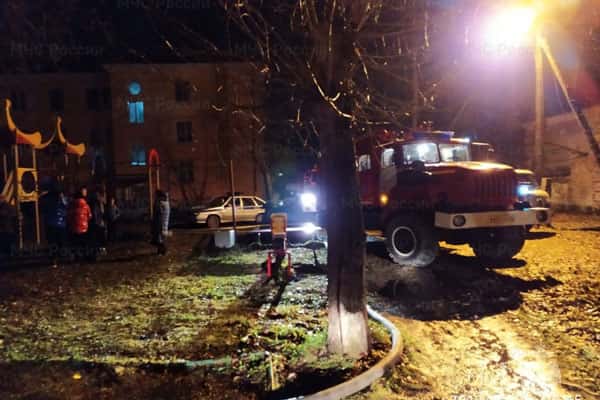 Накануне в поселке под Сысертью в двухэтажном доме загорелся электрощит