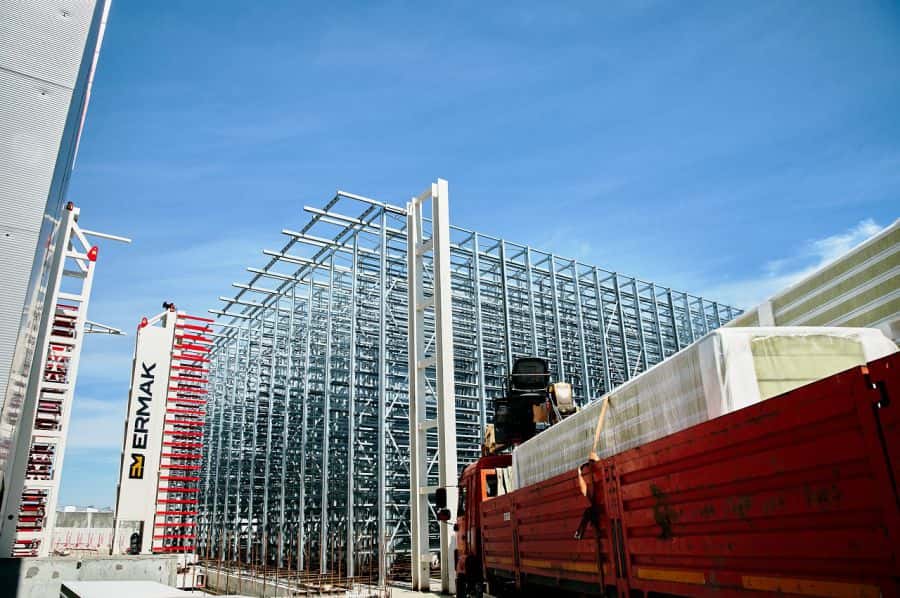 Под Арамилем продолжается строительство нового завода