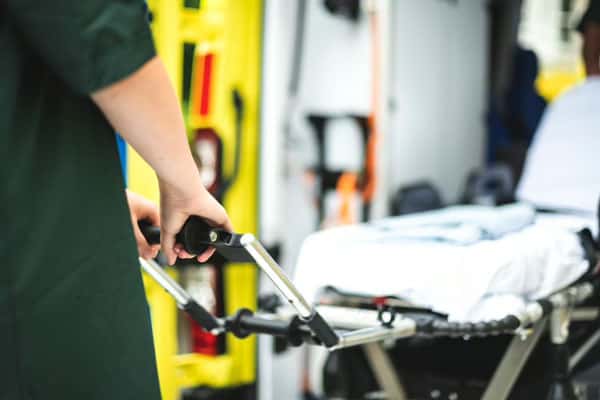 Под Сысертью местного жителя намотало на трактор