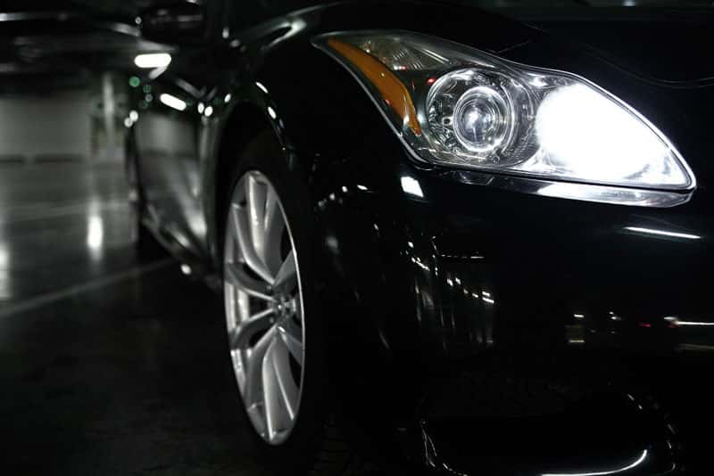 Полиция задержала мужчину, который угнал автомобиль от блогера Литвина