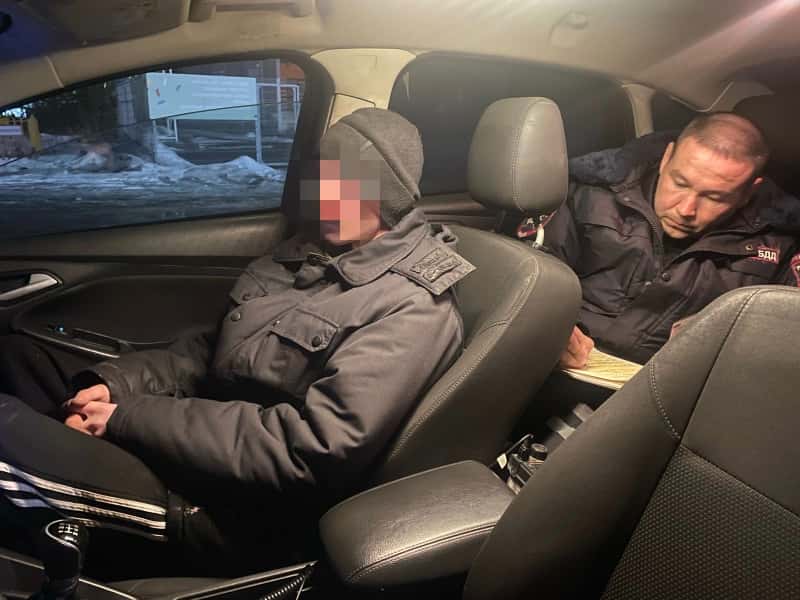 В Арамиле ночная поездка подростка завершилась встречей с сотрудниками ГИБДД