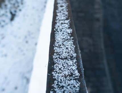 Арктический холод добрался до Свердловской области: синоптики предупредили о заморозках и первом снеге