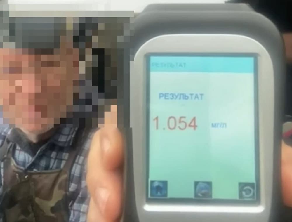 «Алкотестер зашкаливает»: в Сысерти поймали вусмерть пьяного водителя