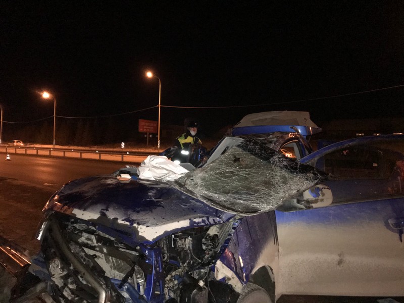 Мужчина за рулем иномарки устроил смертельное ДТП недалеко от арамильской развязки на М-5 "Урал": одна из пассажирок умерла на обочине... Мужчина за рулем иномарки устроил смертельное ДТП недалеко от арамильской развязки на М-5 "Урал": одна из пассажирок умерла на обочине...