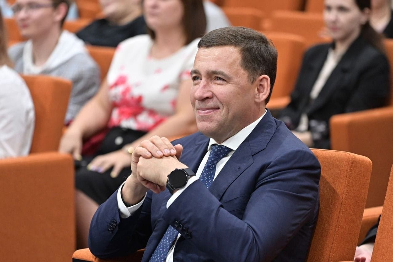 Свердловский губернатор Куйвашев проявляет лояльность к либеральной оппозиции — СМИ Свердловский губернатор Куйвашев проявляет лояльность к либеральной оппозиции — СМИ