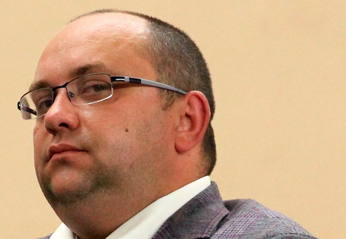 Мэр Виталий Никитенко отчитался о своих довольно скромных доходах за 2019 год. Рассказываем, откуда у его жены взялись 3,1 миллиона рублей Мэр Виталий Никитенко отчитался о своих довольно скромных доходах за 2019 год. Рассказываем, откуда у его жены взялись 3,1 миллиона рублей