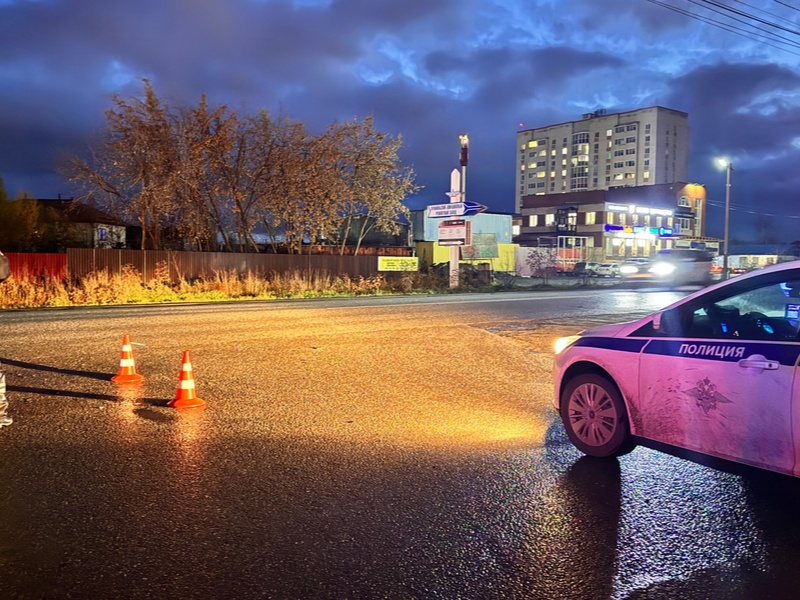 Не увидел из-за выключенных фар: в Арамиле подросток без прав оказался за рулём питбайка и попал в ДТП | В Сысерти ГИБДД расследует ДТП с 15-летним водителем питбайка 