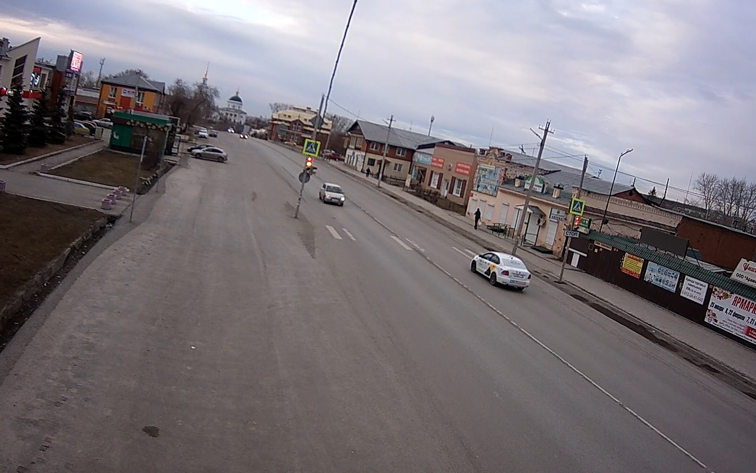 Каждый третий арамилец на этой неделе отдыхает с сохранением зарплаты, четвертый — работает, на каждого пятого выходные не распространяются