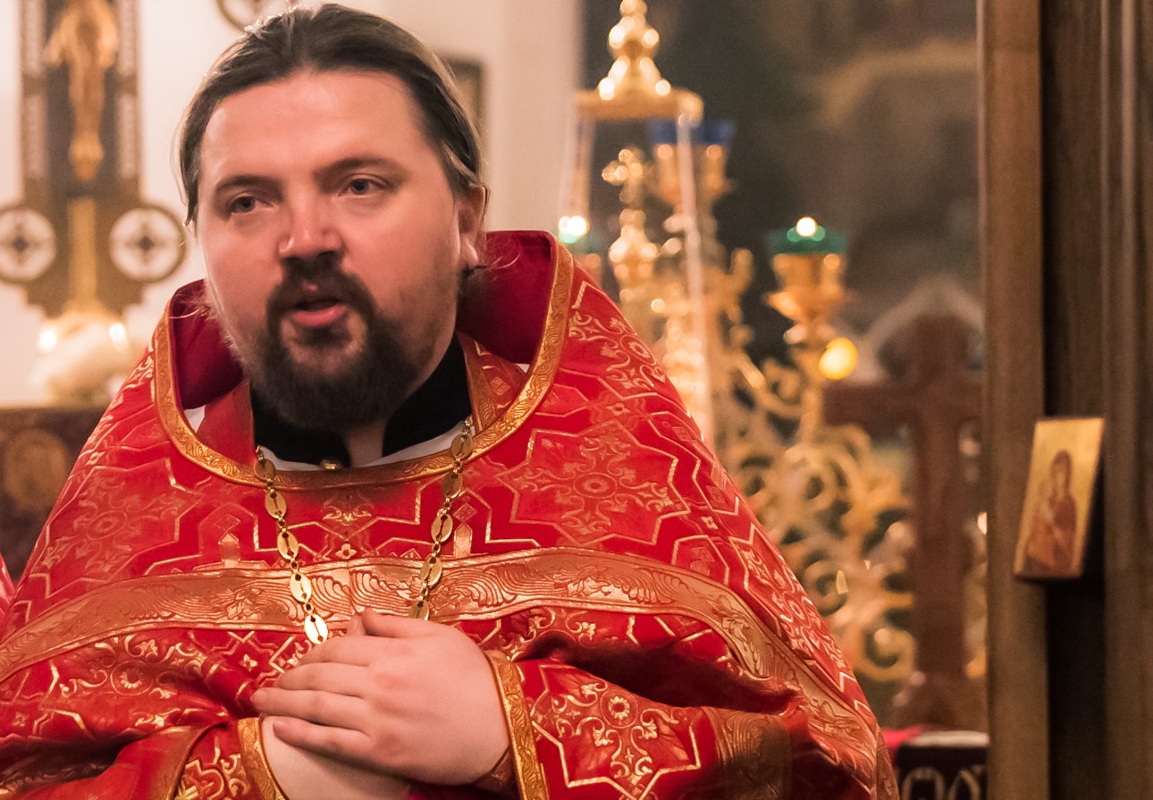 Богослужения в храме Арамиля проходят по расписанию. Отец Игорь Константинов — о Пасхе, Радонице, о пожилых людях, освящении куличей и яиц Богослужения в храме Арамиля проходят по расписанию. Отец Игорь Константинов — о Пасхе, Радонице, о пожилых людях, освящении куличей и яиц