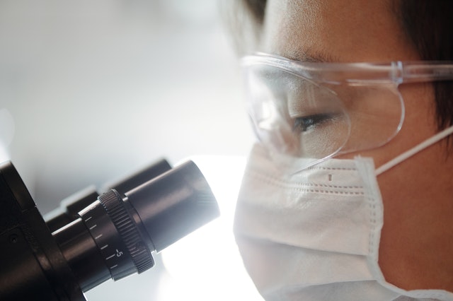 Выявлено 522 новых случая COVID-19 на Среднем Урале. +1 в Арамиле Выявлено 522 новых случая COVID-19 на Среднем Урале. +1 в Арамиле