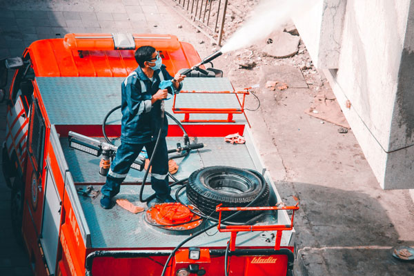 Накануне вечером в Арамиле горела трансформаторная будка Накануне вечером в Арамиле горела трансформаторная будка