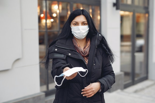 На Среднем Урале выявлено 183 новых случая COVID-19. +1 в Арамиле