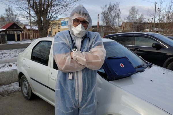 "Привитые тоже болеют, но значительно проще": фельдшер Сысертской ЦРБ о своем решении вакцинироваться против ковид