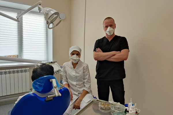 «Одна профессия на двоих»: семья стоматологов о совместной работе и любви к своей специальности «Одна профессия на двоих»: семья стоматологов о совместной работе и любви к своей специальности