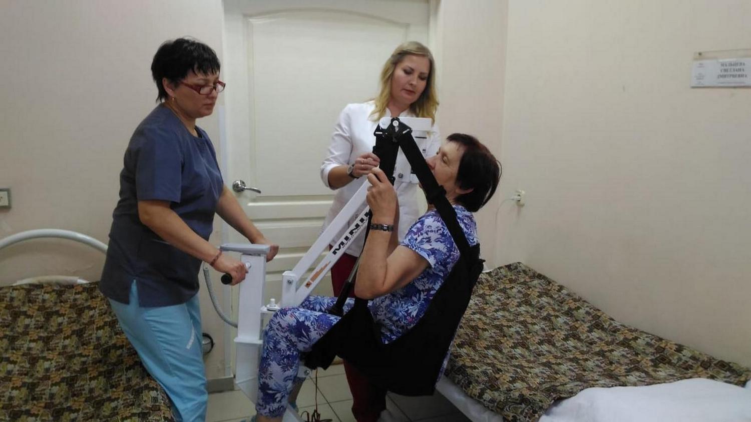 Ваших дедушек и бабушек в арамильской больнице будут лечить еще качественнее — и это не далекая перспектива. Уже к концу года! Ваших дедушек и бабушек в арамильской больнице будут лечить еще качественнее — и это не далекая перспектива. Уже к концу года!