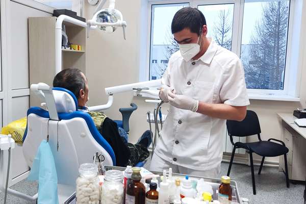 Еще одна стоматологическая установка появилась в Сысертской ЦРБ