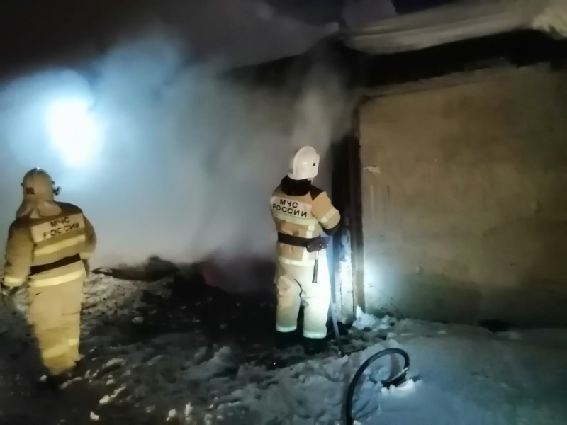 Вечером в Арамиле горел гараж