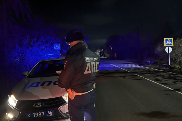 В поселке под Сысертью в ДТП пострадала 13-летняя девочка-пешеход В поселке под Сысертью в ДТП пострадала 13-летняя девочка-пешеход