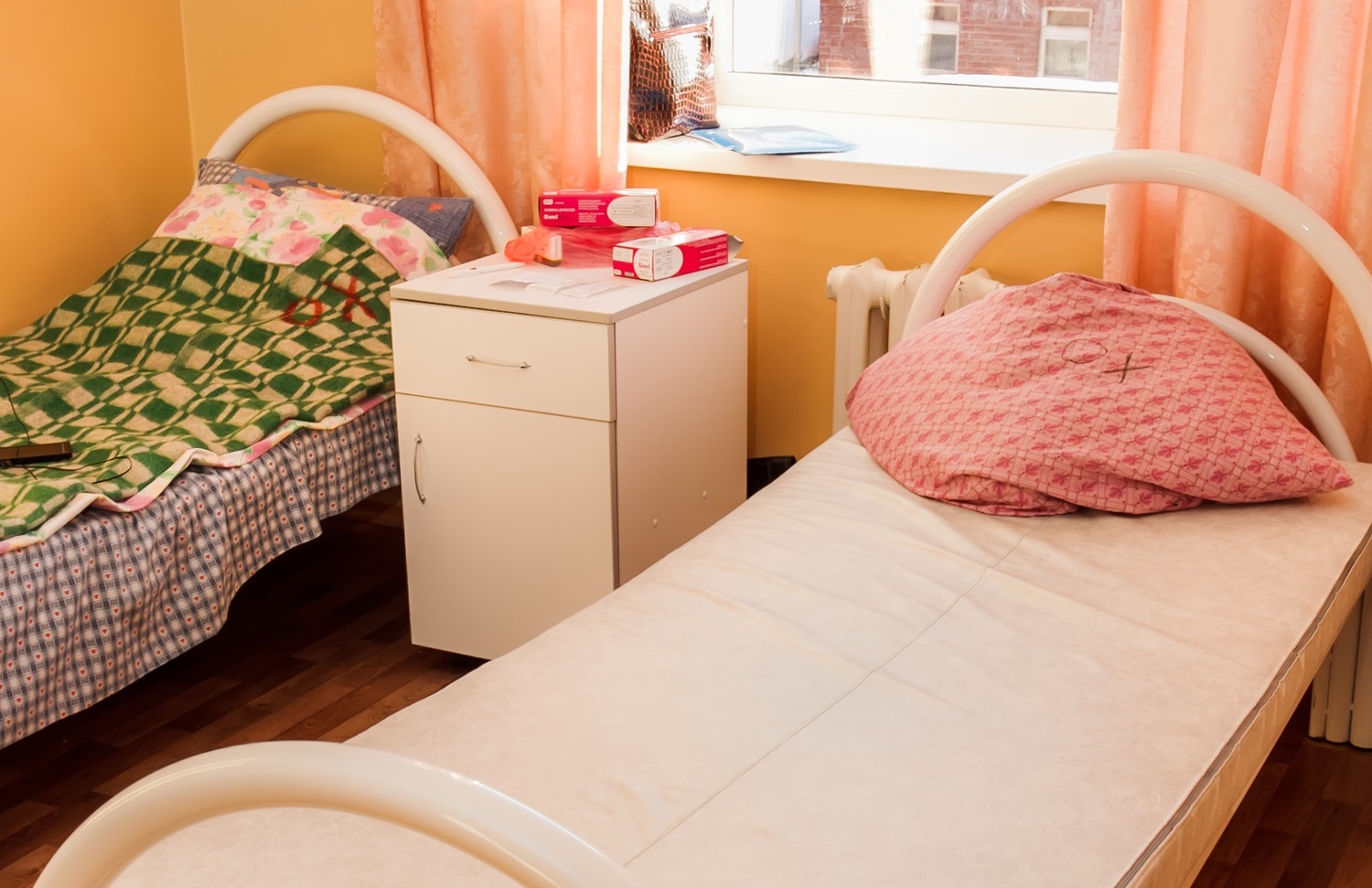 В Арамиле умер первый человек, у которого был коронавирус, а в области очередная «запредельная» цифра по количеству заболевших COVID-19