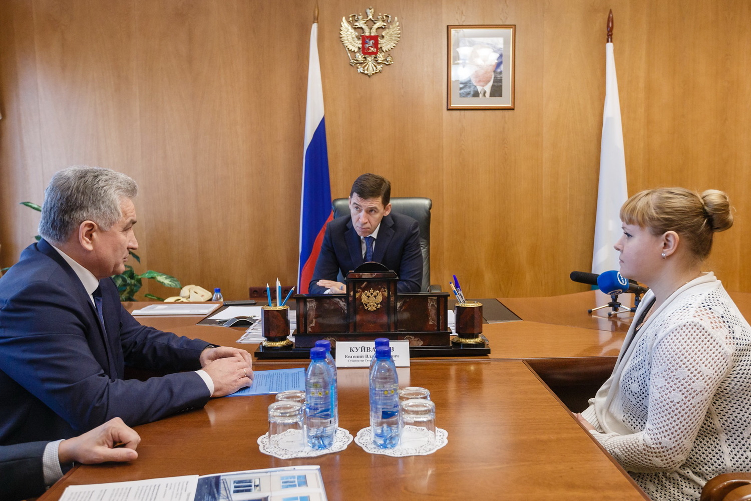 Жительница Арамили пробилась на прием к губернатору и попросила его о помощи в строительстве школы. Говорят, построят к 1 сентября 2020 года